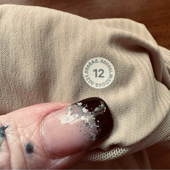 Lululemon Beyond The Studio Jogger - Picture 6 of 6